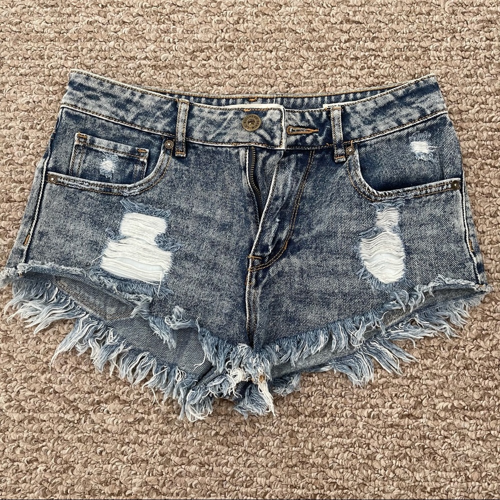 Bullhead High Waisted Shorts